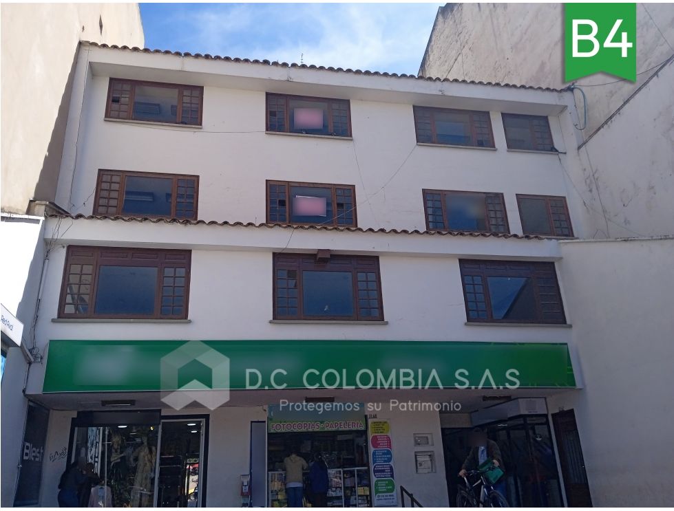 OFICINA PISO 3 EN VENTA O ARRIENDO EN SOGAMOSO - BOYACÁ