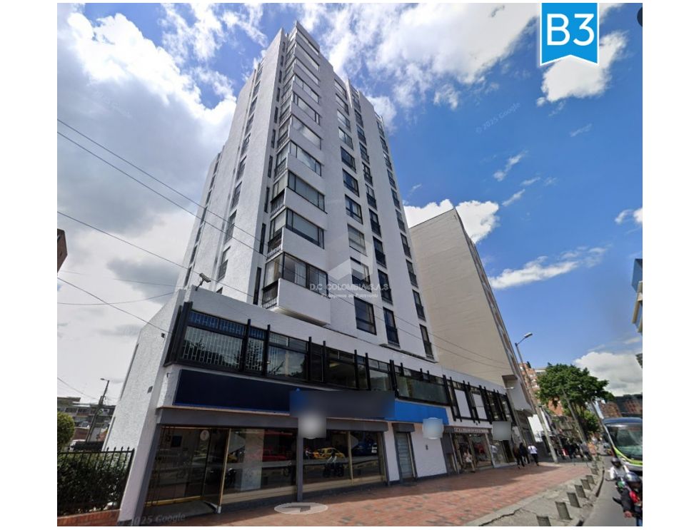 LOCAL EN VENTA SOBRE LA CARRERA SEPTIMA CON CALLE 62 EN BOGOTÁ