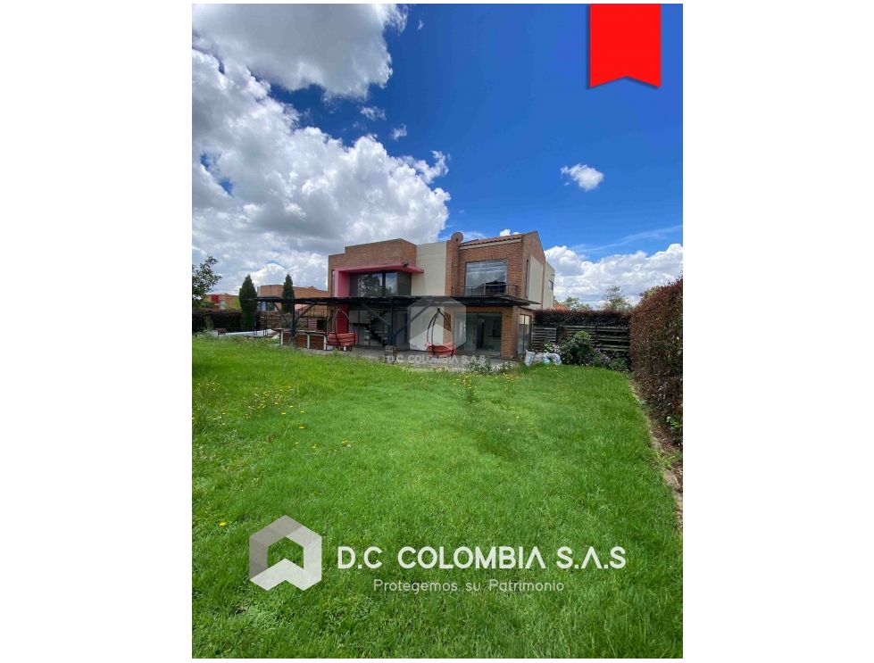 CASA EN VENTA EN COTA - BARRIO PARCELAS