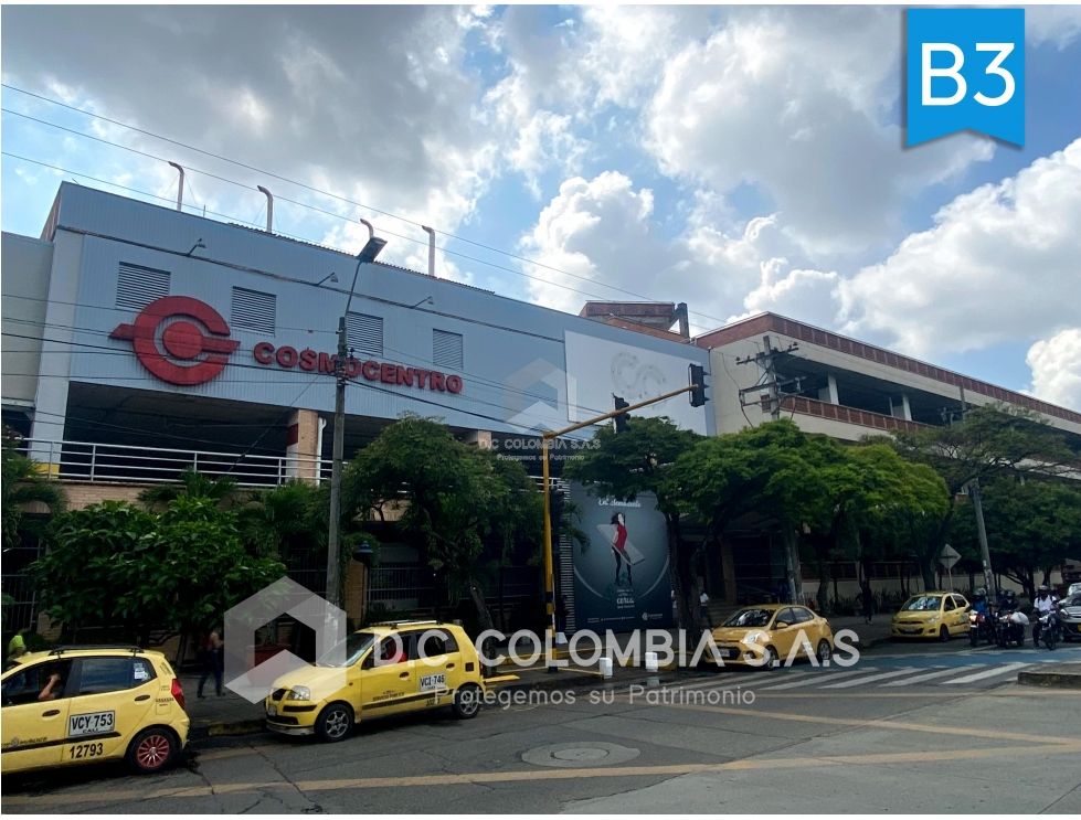 LOCAL 284B CENTRO COMERCIAL COSMOCENTRO EN CALI